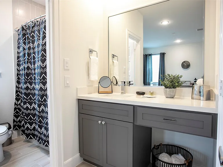 2713 Eado Edge Ct — Photo 33