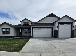5809 Flathead Ave, Pasco, WA