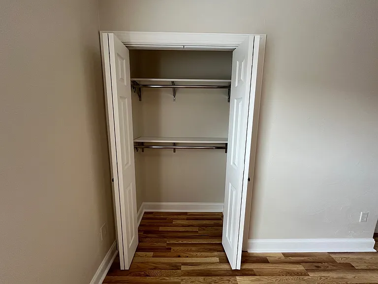 211 Amber St #2 — Photo 7