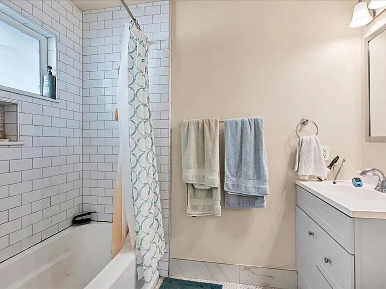 2904 Pearl St #D — Photo 11