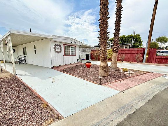 5th image of 32059 Westchester Dr