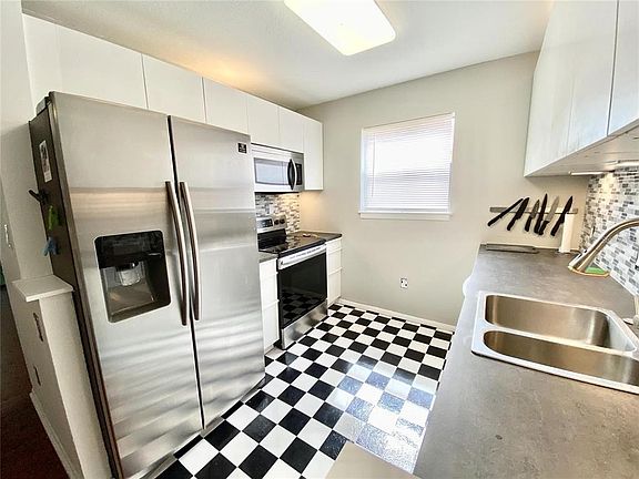 4th image of 225 S Tropical Trl APT 312