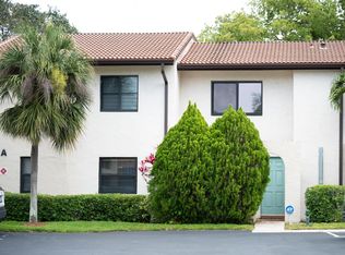 21820 Cypress Circle #25c, Boca Raton, FL 33433
