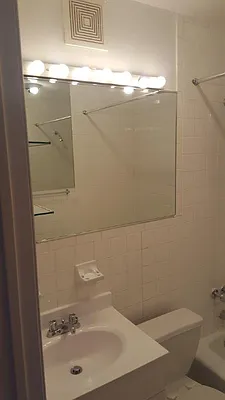 Rented by Chartwell Manhattan Realty | media 11