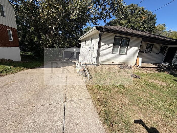 1st image of 1316 N Main St