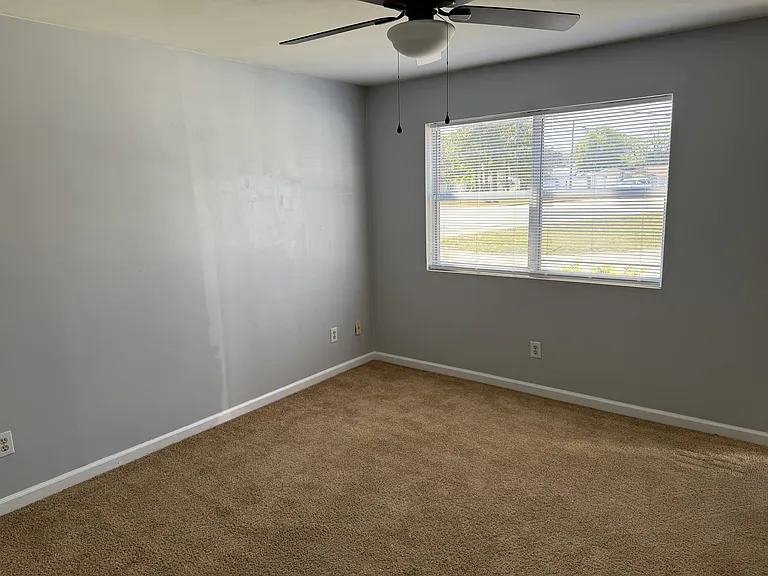 3320 Bridges St #1 — Photo 9
