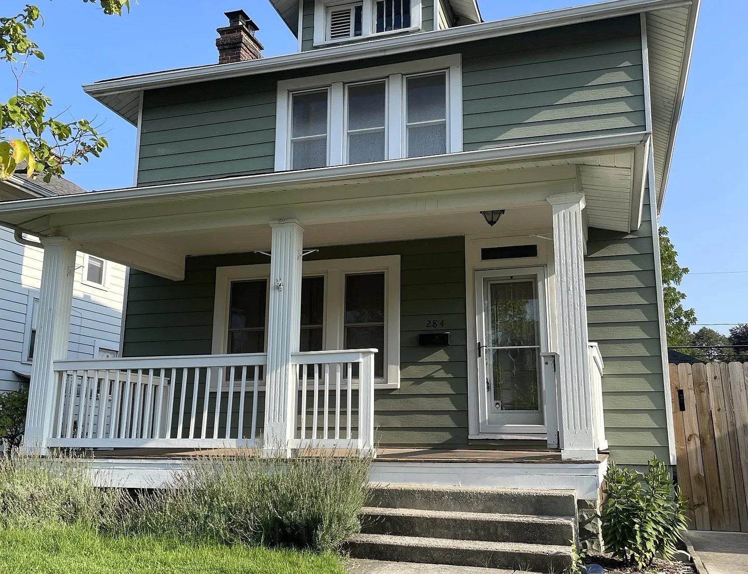 3 bed, 1512 sqft, $2,200 — Photo 1
