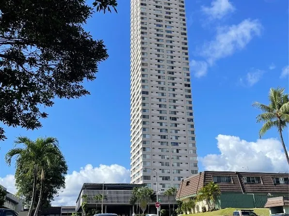 98-288 Kaonohi St APT 3304, Aiea, HI 96701