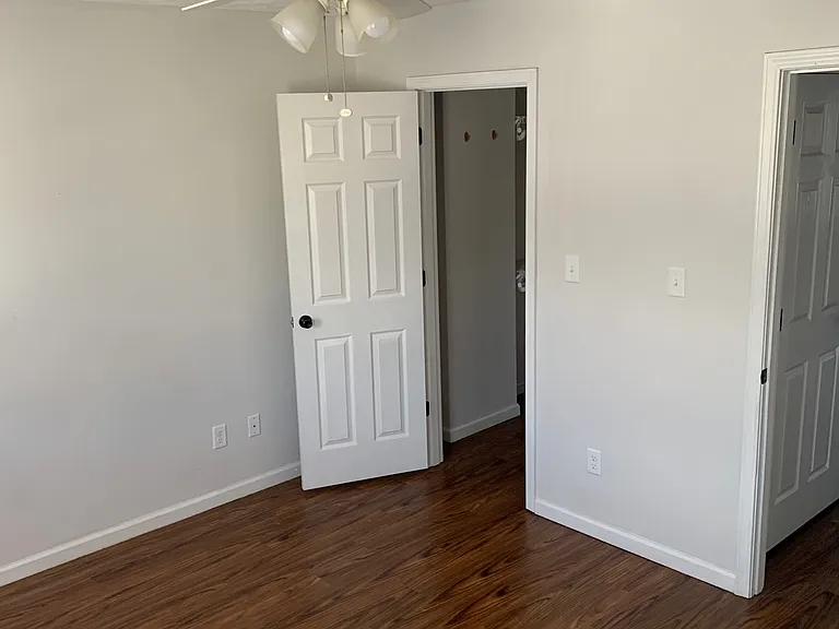 1407 Glenwood St #5 — Photo 4