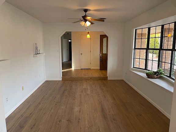4th image of 453 Eagle Dr