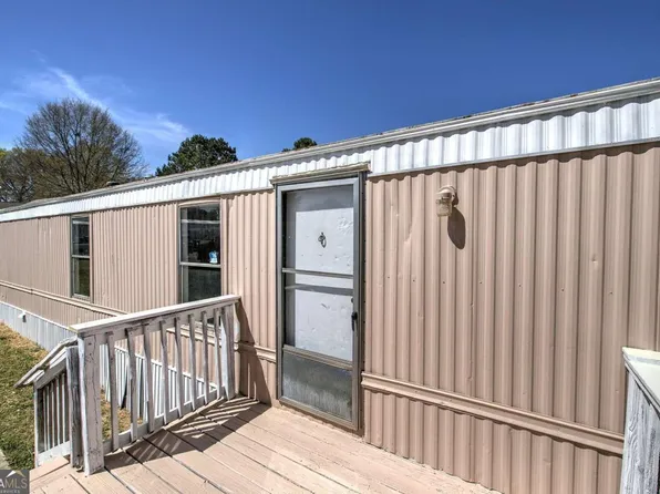 14 High Bluff Rd NE, Rome, GA 30165