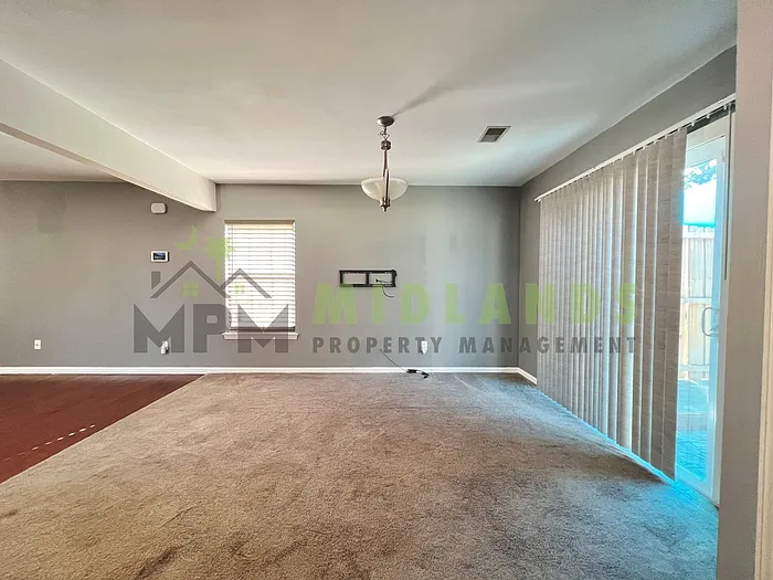 168 Springway Dr — Photo 46