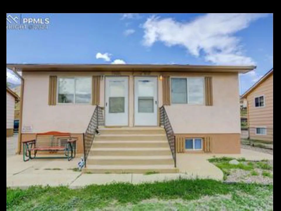 1318 Westend Ave