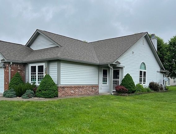 2nd image of 1213 Arlington Dr