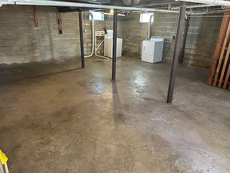 1415 Broadview Ave #C — Photo 7