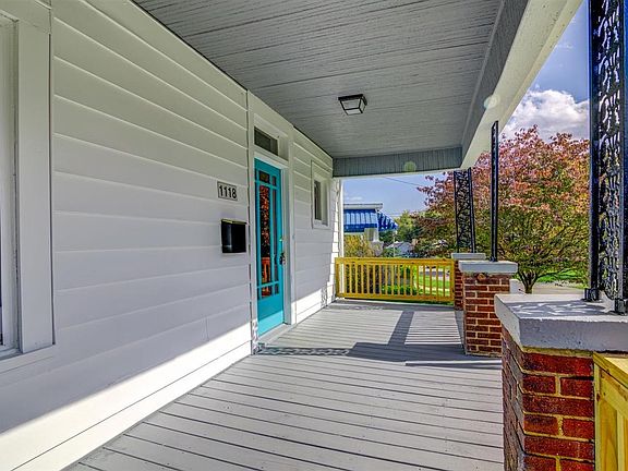 3rd image of 1118 Tayloe Ave SE