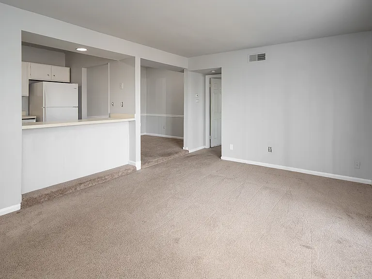 849 Farmhurst Dr #D — Photo 12