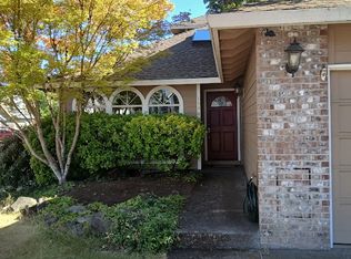 15389 SW 82nd Pl, Tigard, OR 97224