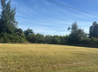 307 SW 16th Pl, Cape Coral, FL 33991