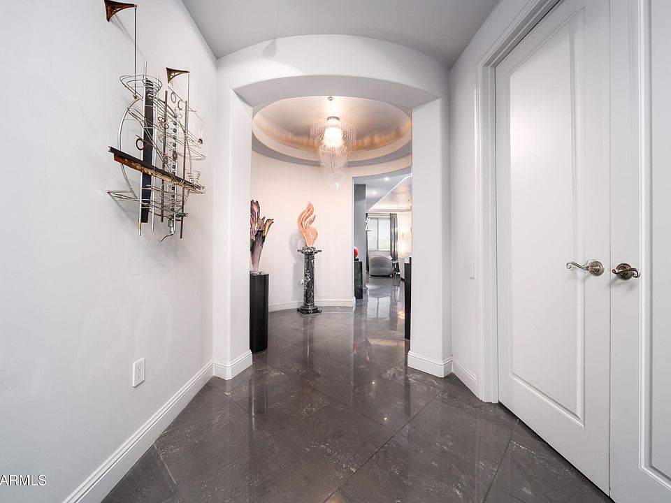 1st image of 3801 N GOLDWATER Boulevard #301