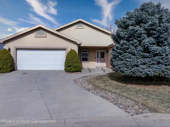 59 Pinyon Pl, Parachute, CO 81635