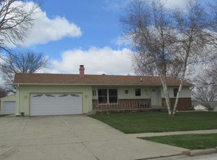 2401 Frontier Rd, Denison, IA 51442