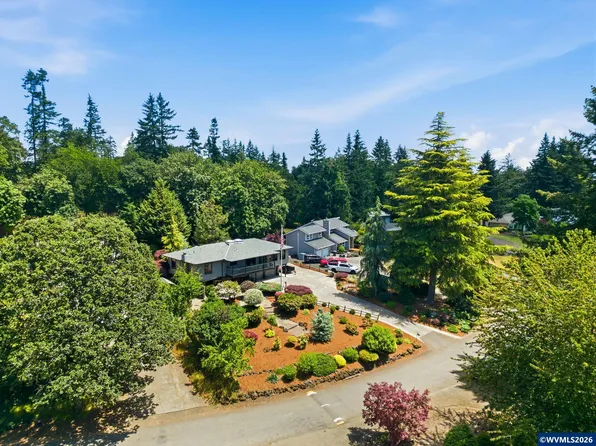 1245 Linnwood Dr NE, Albany, OR 97322