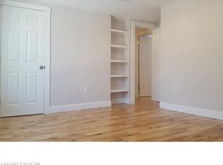 60 Pleasant Hill Rd, Freeport, ME 04032