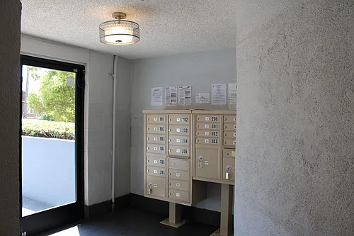 Electro Apartments - WSP 833 Berendo LLC Photo 1