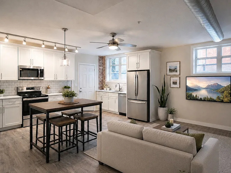 200 Amber St #106 — Photo 1