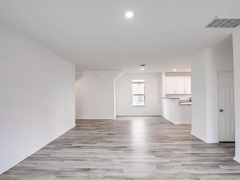 812 Black Alder St — Photo 12