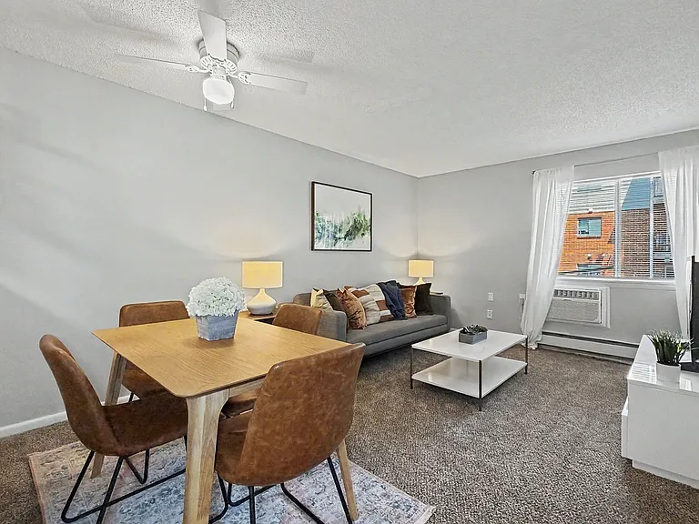 1800 Watrous Ave — Photo 9
