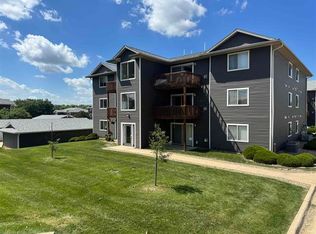 4705 Chadwick Rd APT 3, Cedar Falls, IA 50613