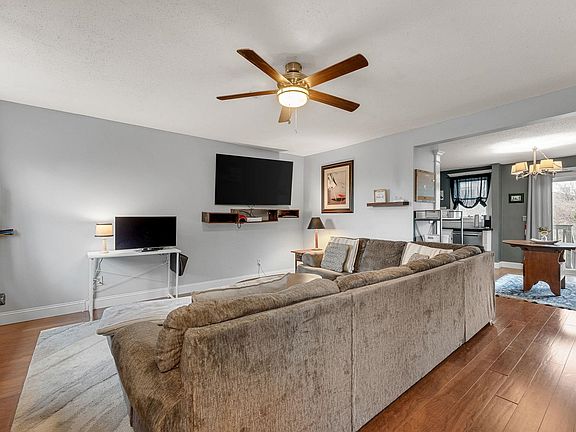 4th image of 13 Cherry Tree Court