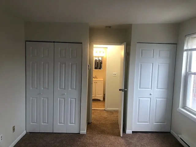 Maple Court Apartments — Photo 15