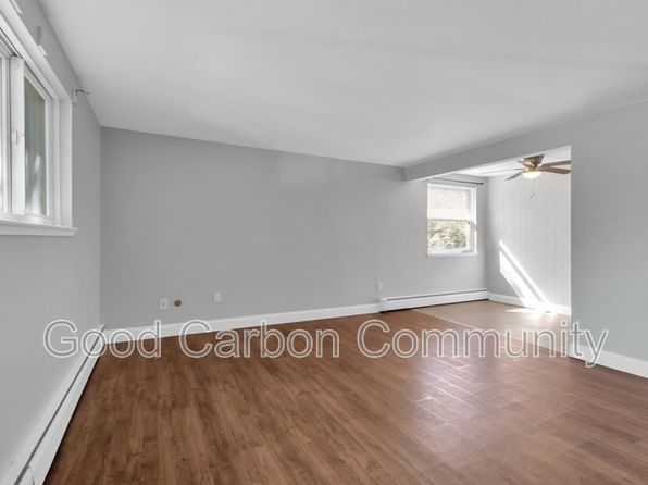 5450 Creekside Ct APT C