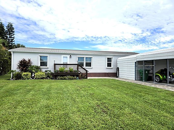 2nd image of 1215 Friendship Drive NE