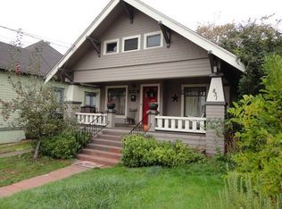 831 SE Main St, Roseburg, OR 97470