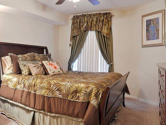 2nd image of 266 Katherine Blvd