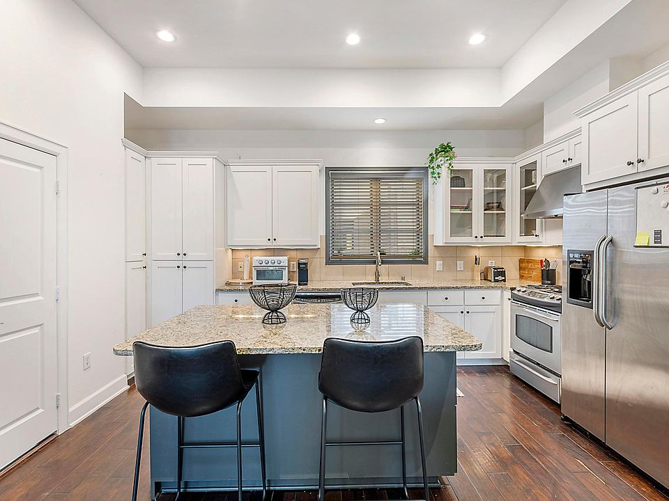 The Vine Apartment Rentals Dallas, TX Zillow