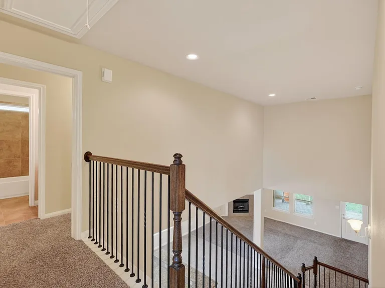 13302 Hidden Valley Dr — Photo 35