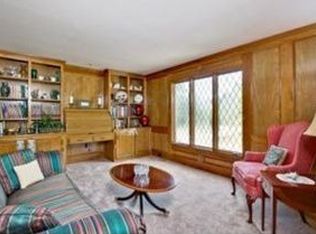 9527 W 116th Pl, Overland Park, KS 66210