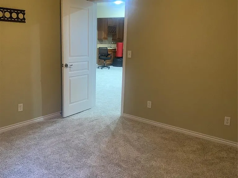 11962 E Lake Cir — Photo 18