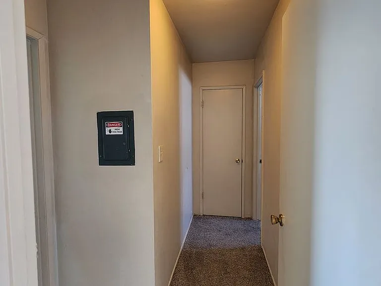 350 - 2905 Old Almaden Rd — Photo 11