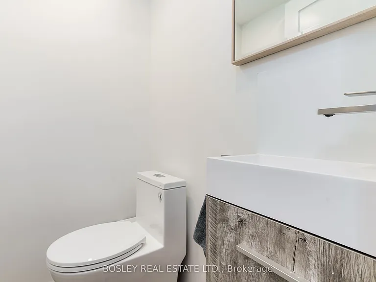 210 Westmount Ave #1 — Photo 14