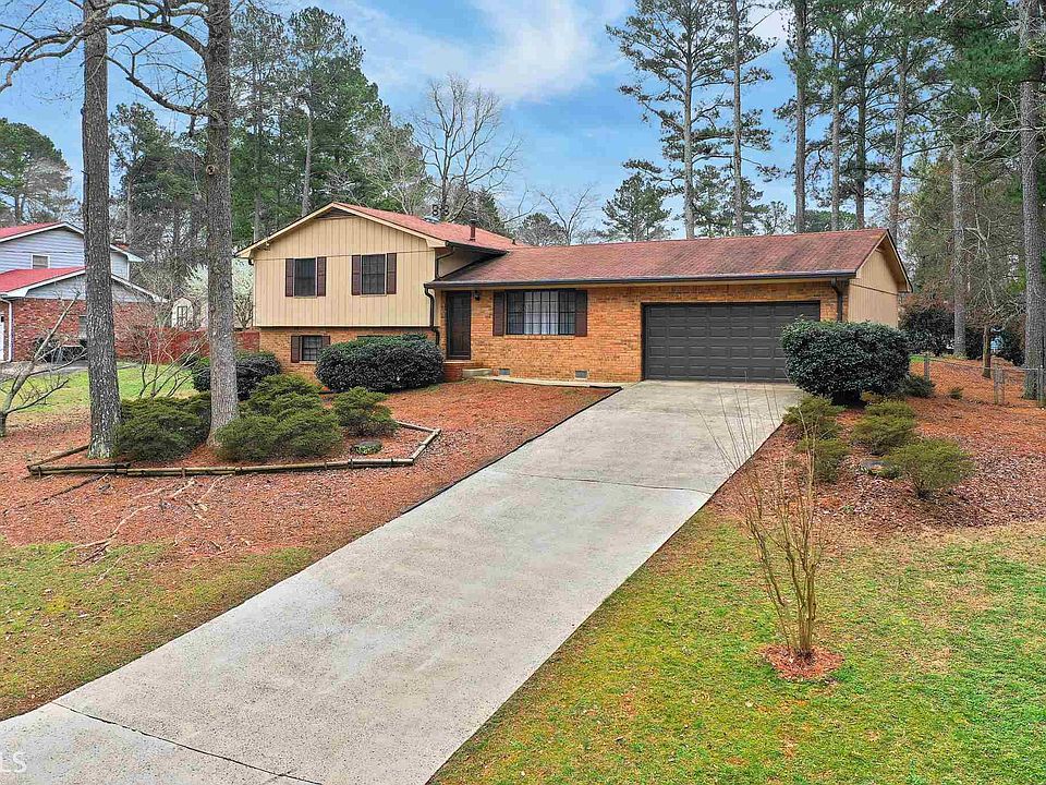 1st image of 2141 Lisbon Ln