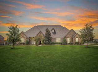 12801 Bella Villa Dr, Fort Worth, TX 76126