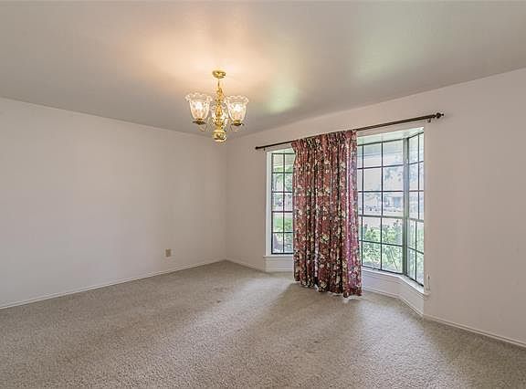 5th image of 700 Clearman Dr