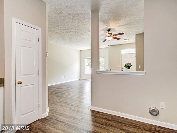 5th image of 1711 Barnett Ct