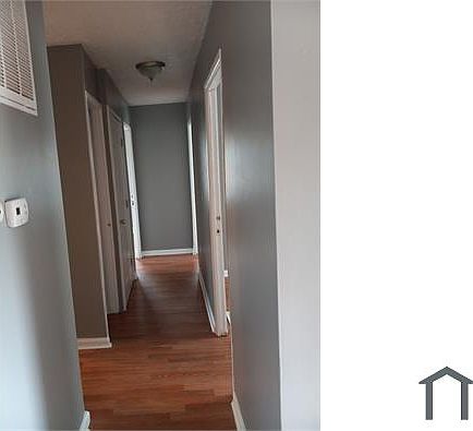 3rd image of 5375 Gardendale Ave
